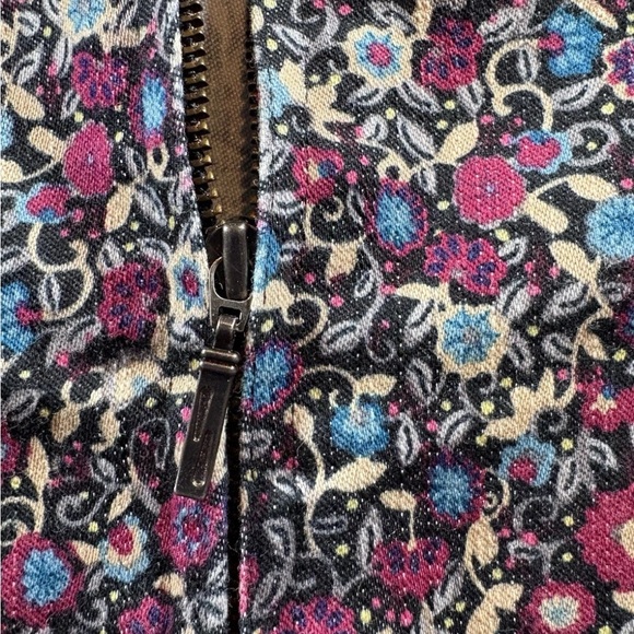 CHRISTOPHER & BANKS Denim Jacket
Light Full Front Zip Floral Size M Woman’s - Picture 3 of 8